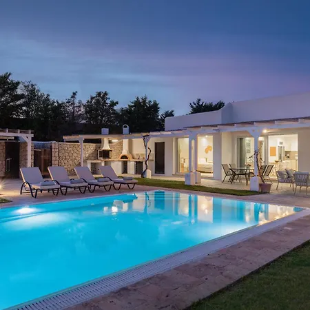 Hermes Ladiko Villa *