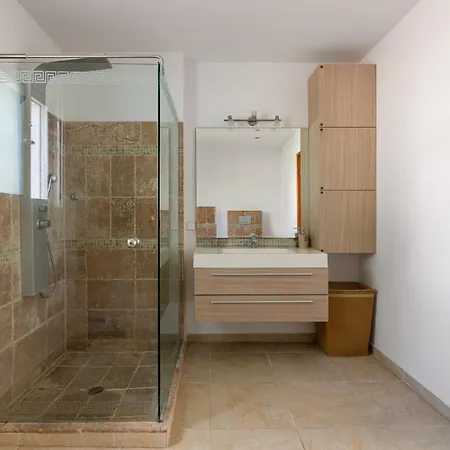 Villa Hermes Ladiko *