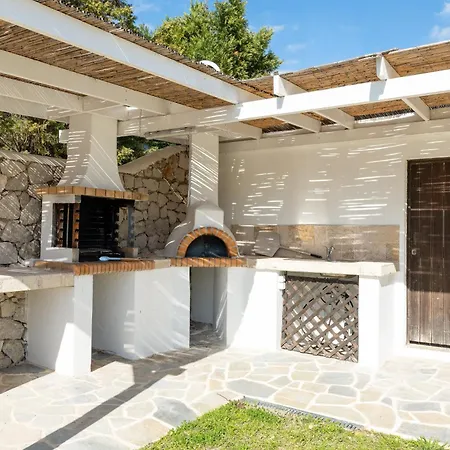 Villa Hermes Ladiko *