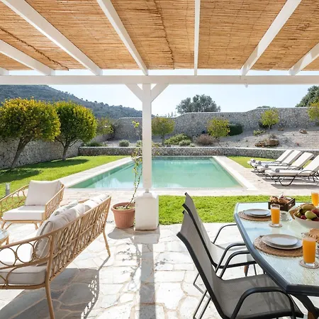 Hermes Ladiko Villa *